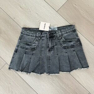 Superdown Gabrielle Mini Skirt NWT